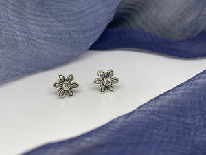 925 Silver Flower with Zirconia Stone Stud Earrings