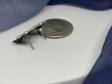 Cargar imagen en el visor de la galería, 925 Silver Shiny Dragonfly Stud Earrings