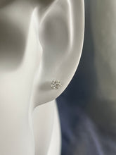 Cargar imagen en el visor de la galería, 925 Silver Shiny Mini Ball Stud Earring