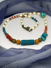 Load image into Gallery viewer, Strand Necklace with mixed material