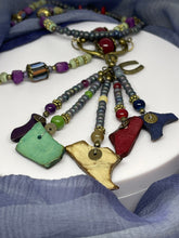 Cargar imagen en el visor de la galería, Long Strand Necklace with Mixed Materials