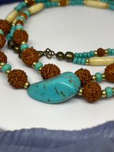 Cargar imagen en el visor de la galería, Double Strand Necklace with mixed materials