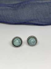 Load image into Gallery viewer, Stud Blue Earring